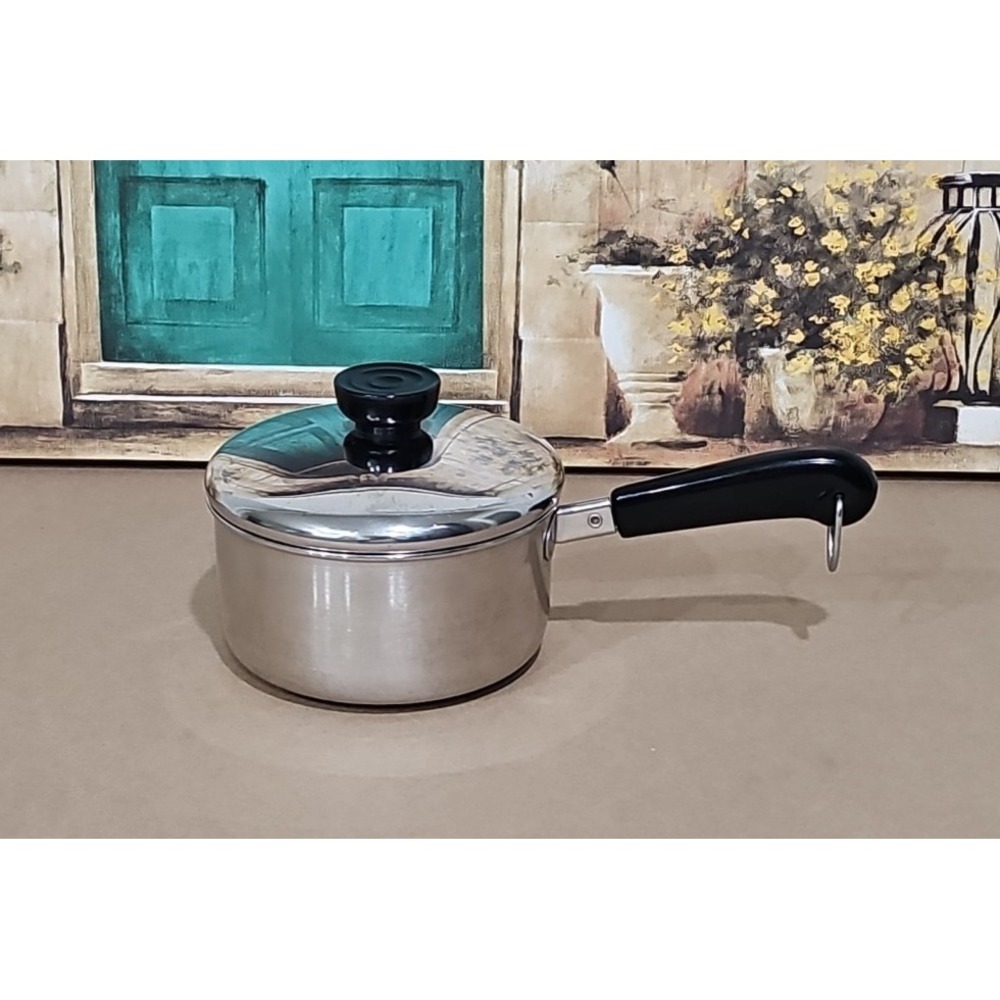 REVERE WARE 1 Qt 96K Stainless Saucepan Clad Bottom w/Lid Clinton, Ill. USA